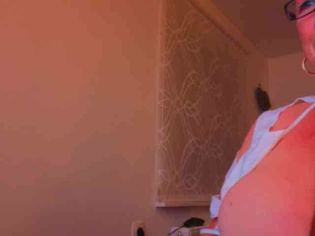 Connyat99 webcam
