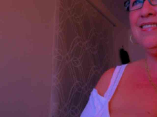 Connyat99 webcam