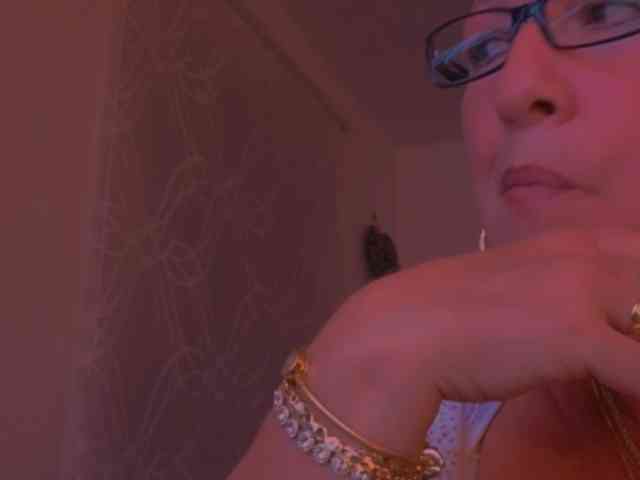 Connyat99 webcam