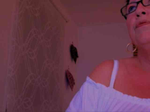 Connyat99 webcam