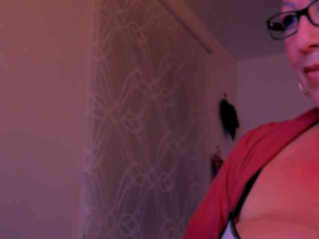 Connyat99 webcam
