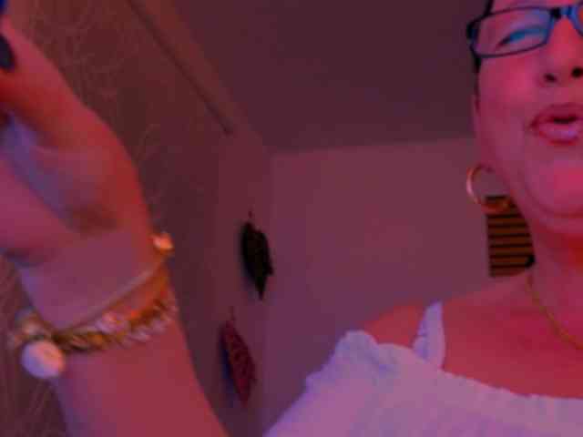 Connyat99 webcam