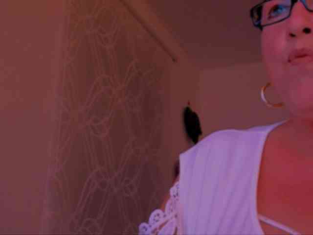 Connyat99 webcam