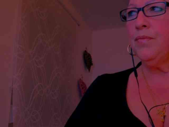 Connyat99 webcam