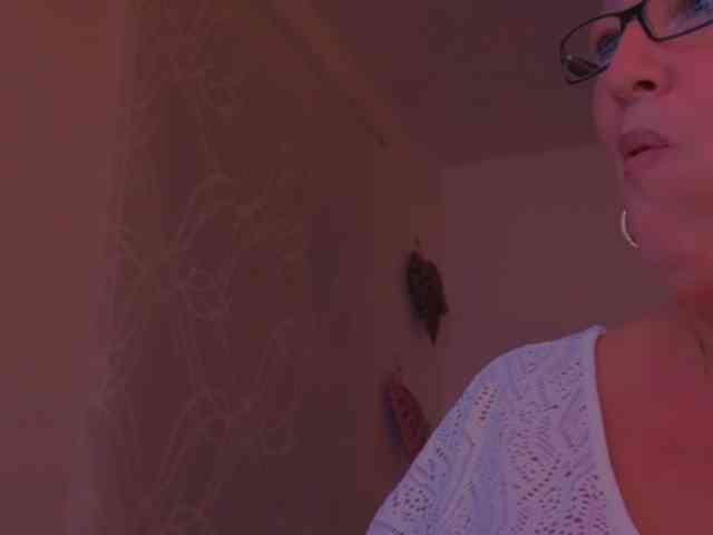 Connyat99 webcam
