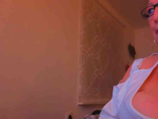 Connyat99 webcam