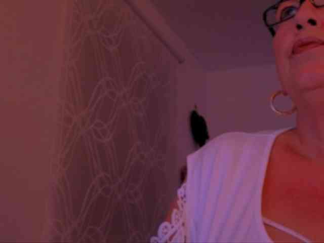 Connyat99 webcam