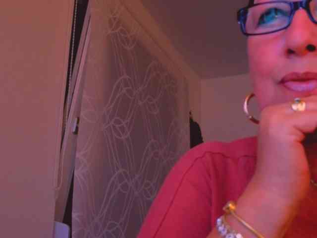 Connyat99 webcam
