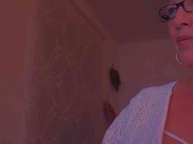 Connyat99 webcam