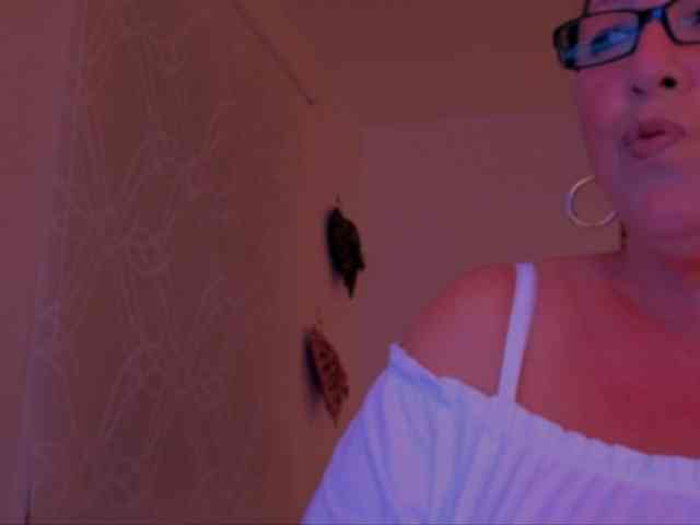 Connyat99 webcam