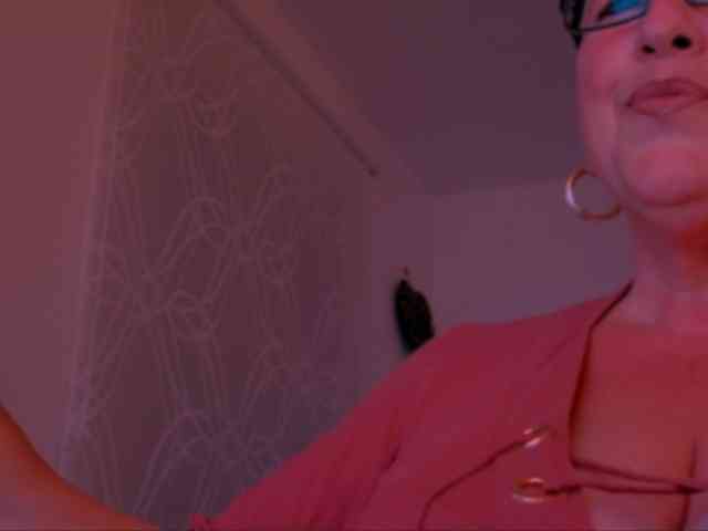 Connyat99 webcam
