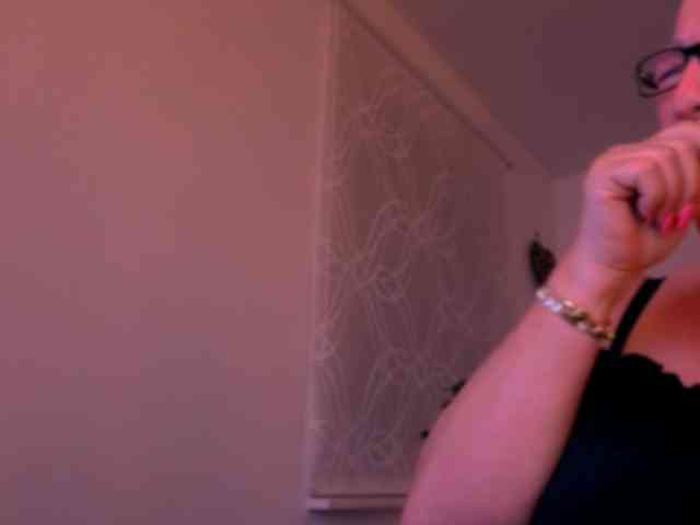Connyat99 webcam