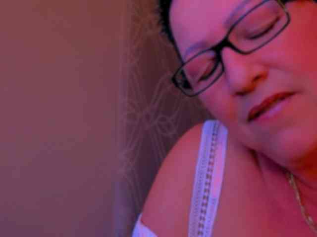 Connyat99 webcam