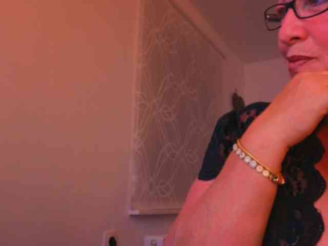 Connyat99 webcam