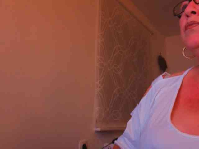 Connyat99 webcam