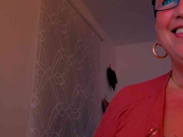 Connyat99 webcam