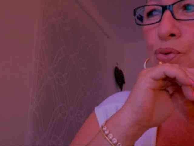 Connyat99 webcam