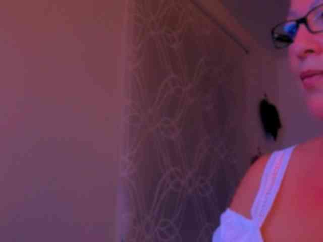 Connyat99 webcam
