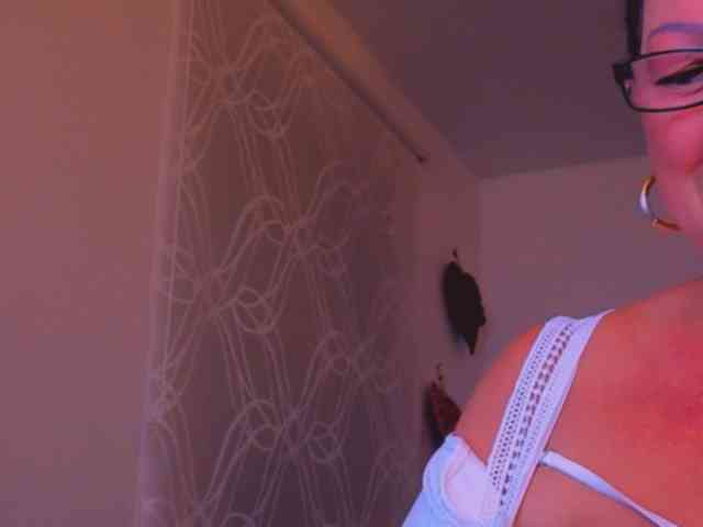 Connyat99 webcam