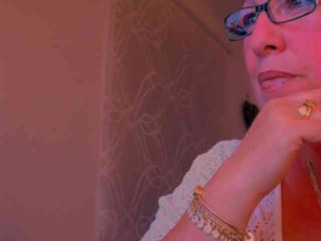 Connyat99 webcam