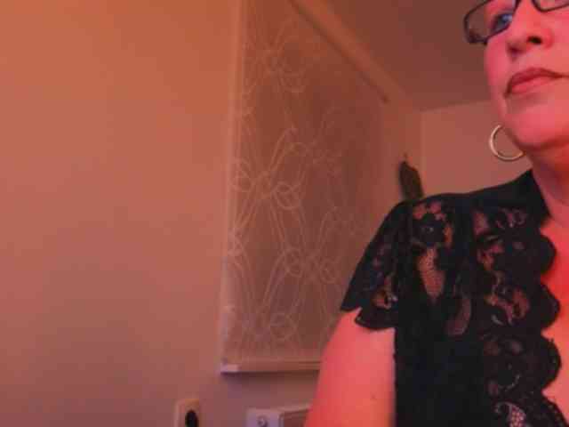 Connyat99 webcam