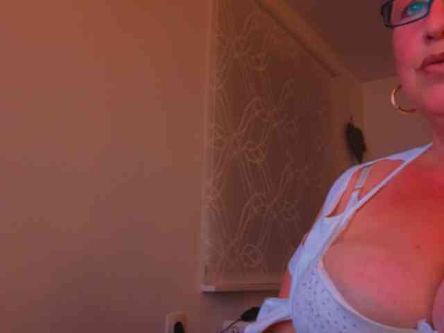 Connyat99 webcam