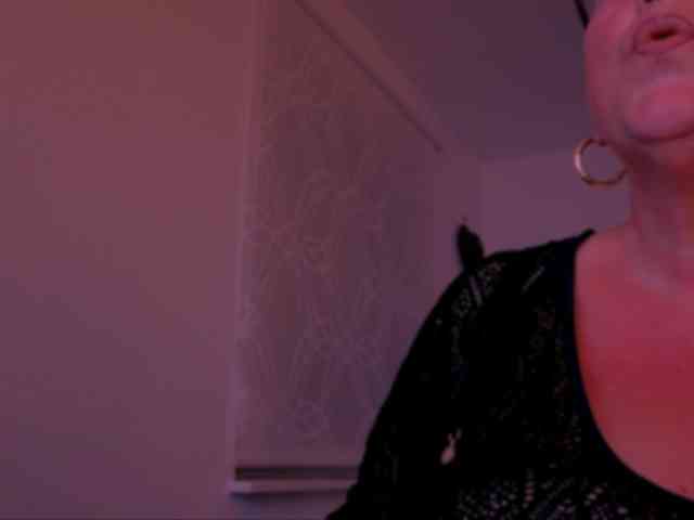 Connyat99 webcam