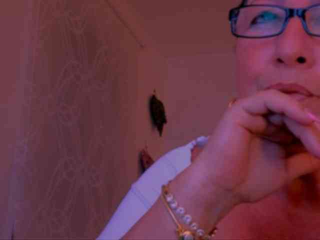 Connyat99 webcam