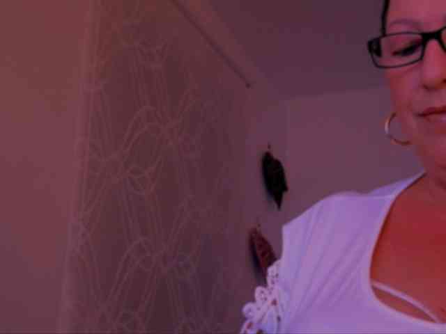 Connyat99 webcam