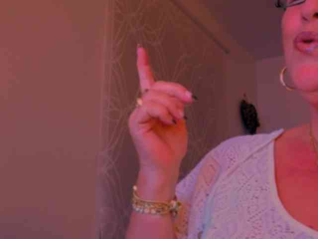 Connyat99 webcam