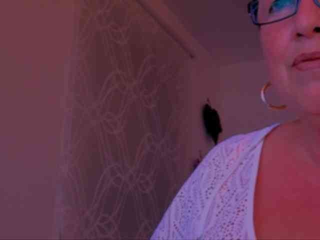 Connyat99 webcam