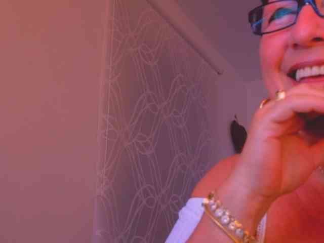 Connyat99 webcam