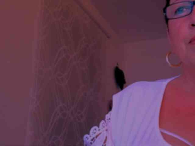 Connyat99 webcam