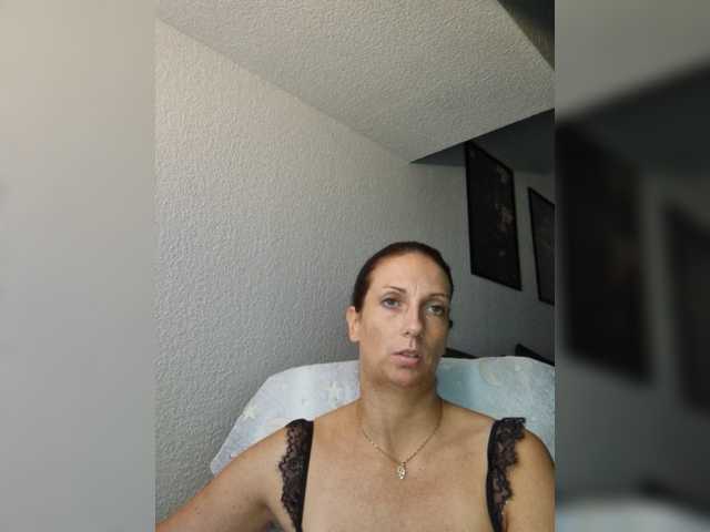 Jasmin-Style live cam on BongaCams