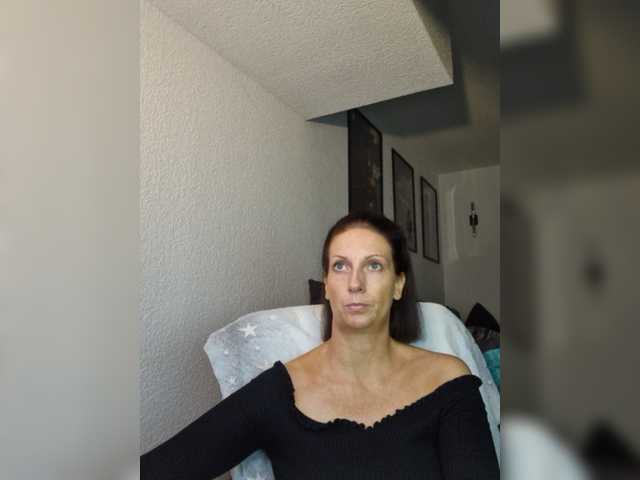 Jasmin-Style live cam on BongaCams