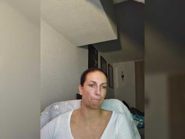 Jasmin-Style live cam on BongaCams