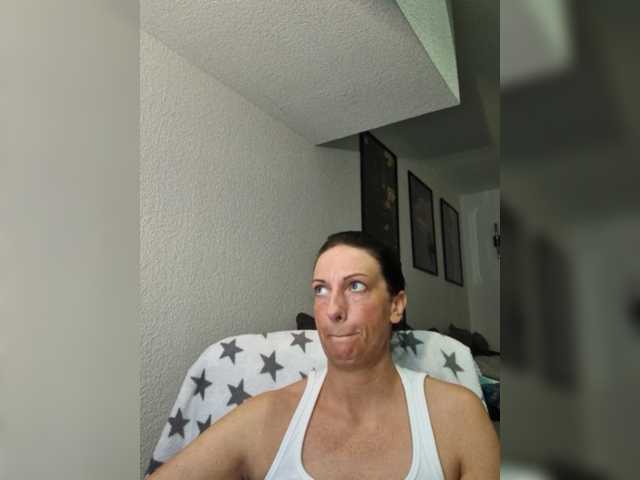 Jasmin-Style live cam on BongaCams
