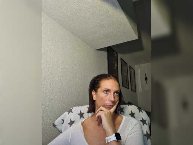 Jasmin-Style live cam on BongaCams