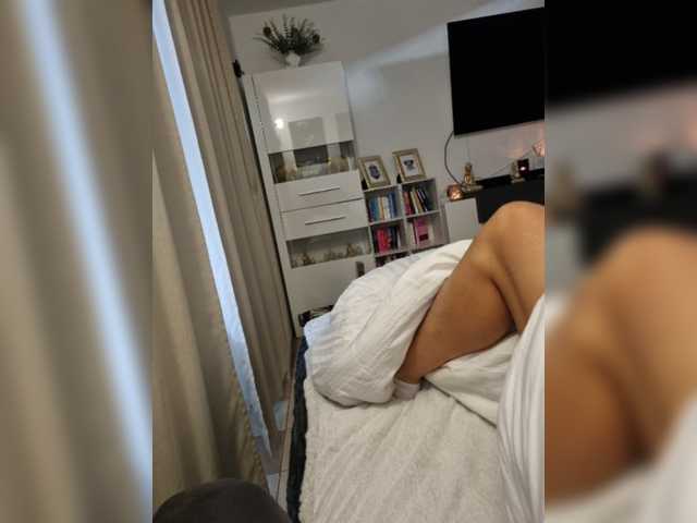 Jasmin-Style live cam on BongaCams