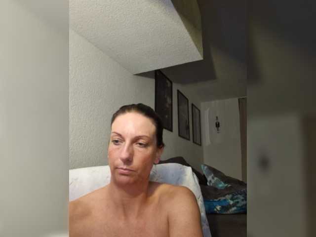 Jasmin-Style live cam on BongaCams