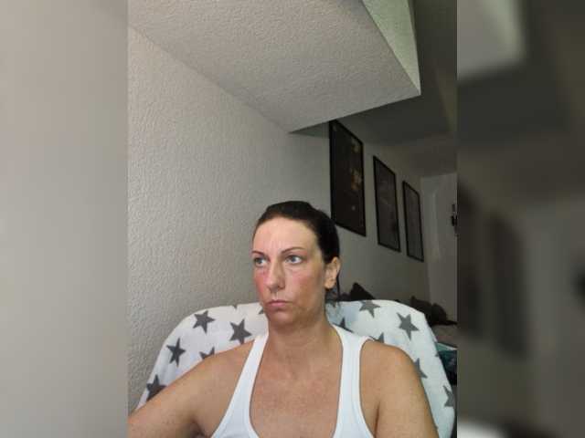 Jasmin-Style live cam on BongaCams