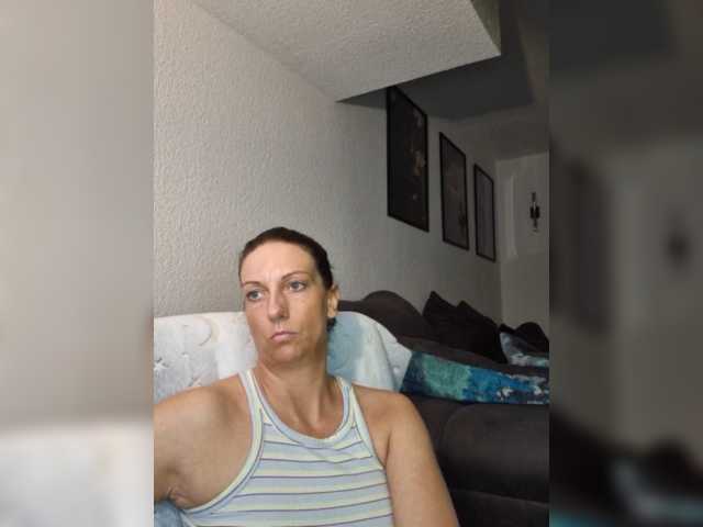 Jasmin-Style live cam on BongaCams
