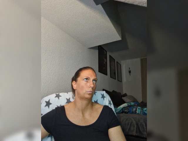 Jasmin-Style live cam on BongaCams