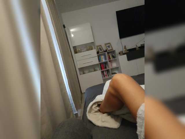 Jasmin-Style live cam on BongaCams