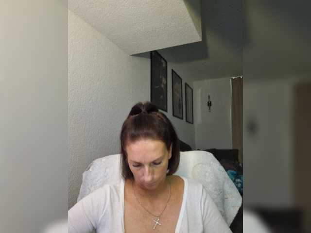 Jasmin-Style live cam on BongaCams