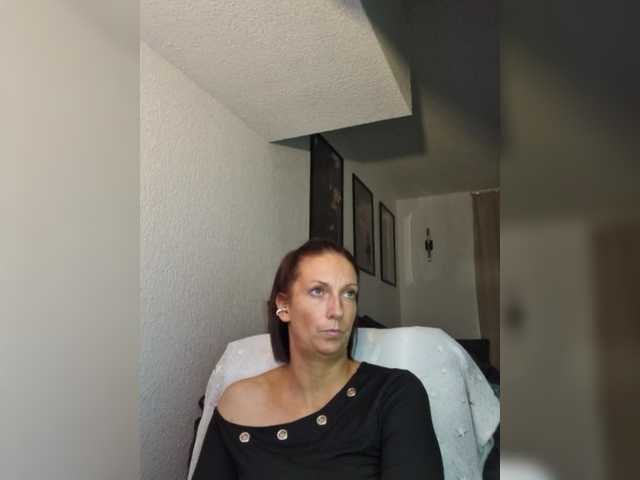 Jasmin-Style live cam on BongaCams