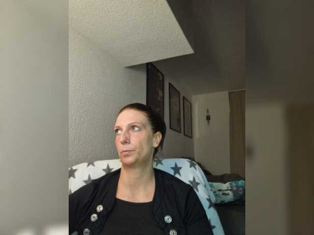 Jasmin-Style live cam on BongaCams