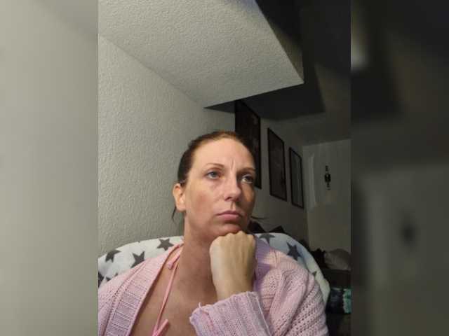 Jasmin-Style live cam on BongaCams
