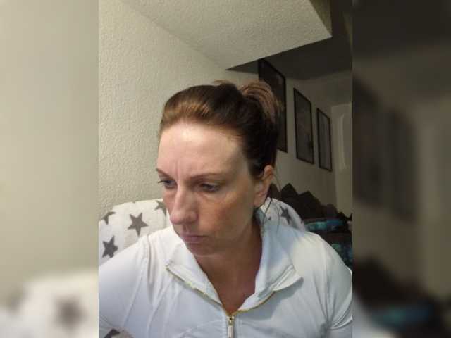 Jasmin-Style live cam preview