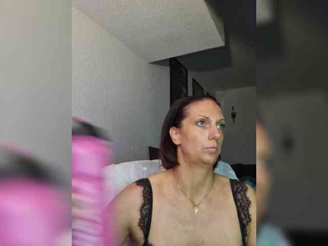 Jasmin-Style webcam